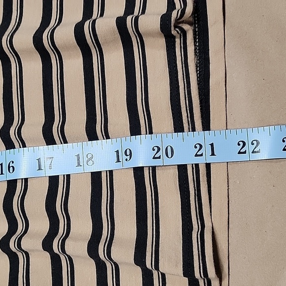 ATM Size M Tan w/ Black Stripes Boy Tee, Long Sleeve, Button Shoulder Detail EUC - Picture 11 of 14
